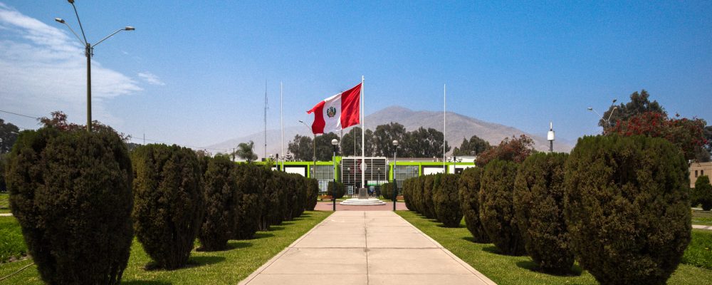 Nuevo Palacio Municipal y Parque Principal del Distrito